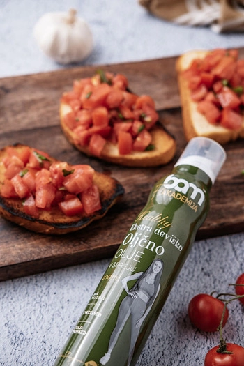 Oliwa z oliwek z pierwszego tłoczenia w sprayu, 200 ml