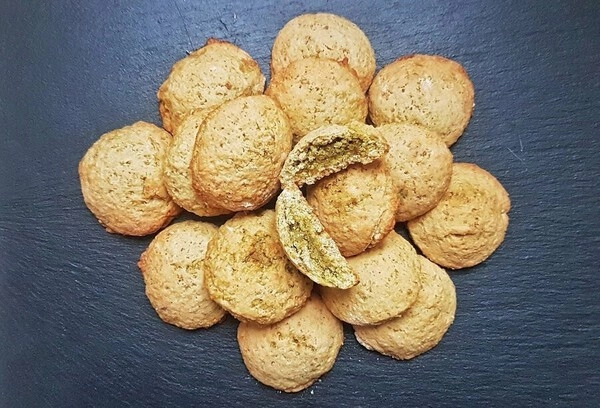 ciasteczka maślane z pastą pistacjową