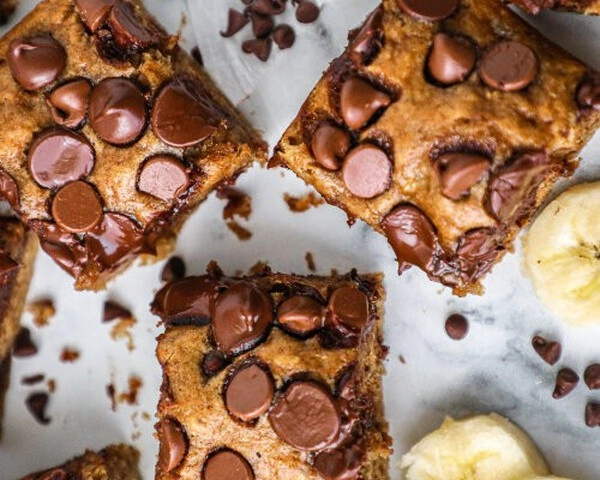 brownie bananowe z masłem orzechowym