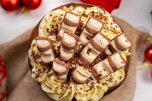 kinder bueno sernik
